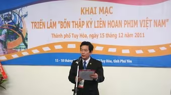 Khai mạc Triển lãm “Bốn thập kỷ Liên hoan Phim Việt Nam”